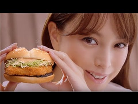 蛯原友里 エビちゃん マクドナルド マック エビフィレオ 大型