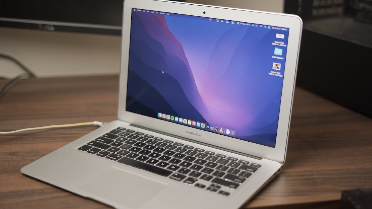Should You Buy a 2015 MacBook Air in 2025? - YouTube