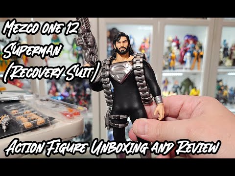 Mezco one 12 Superman (Recovery Suit) Unboxing & Review