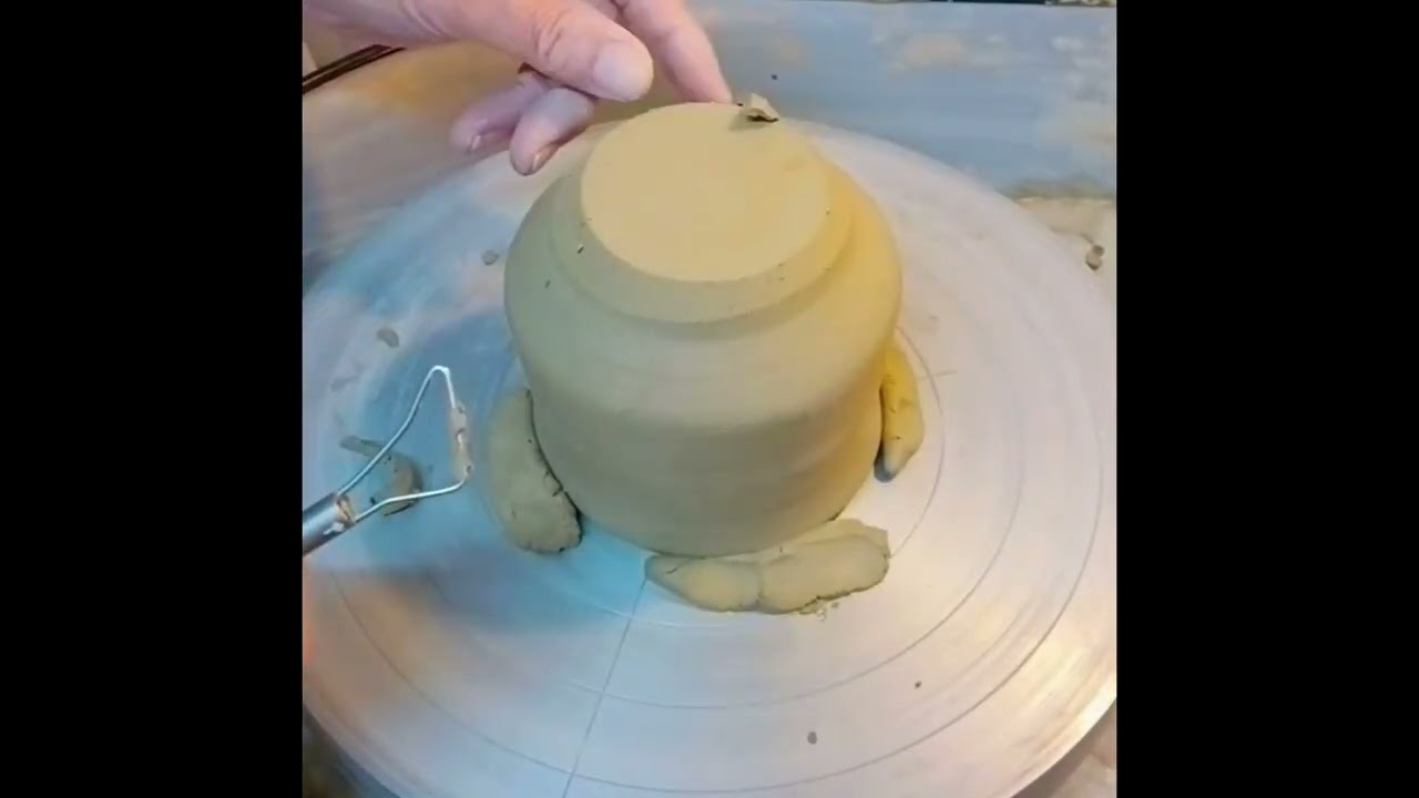 幻の「ハローキティ抹茶茶碗」 - YouTube