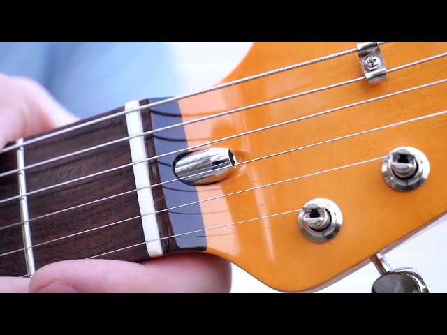 This Fender is Strange | 2021 Fender Japan MIJ Supersonic - YouTube