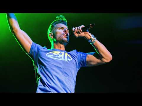 311 - MOSAIC / Happy New Year! - YouTube