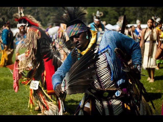 1940sBLACK AFRICAN NATIVE TRIBAL DANCER