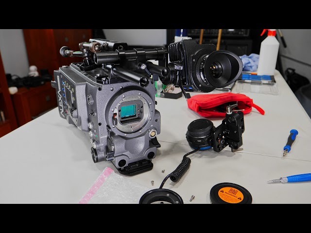 Arri Alexa Plus 4:3 , how to instal the original PL Mount - YouTube