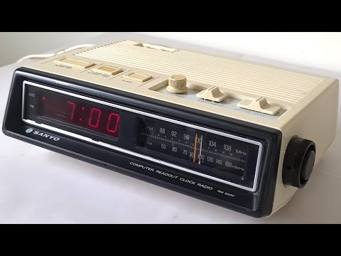 〇Db右1117 昭和レトロ SANYO デジタルクロックラジオ RM5200 〇Db右