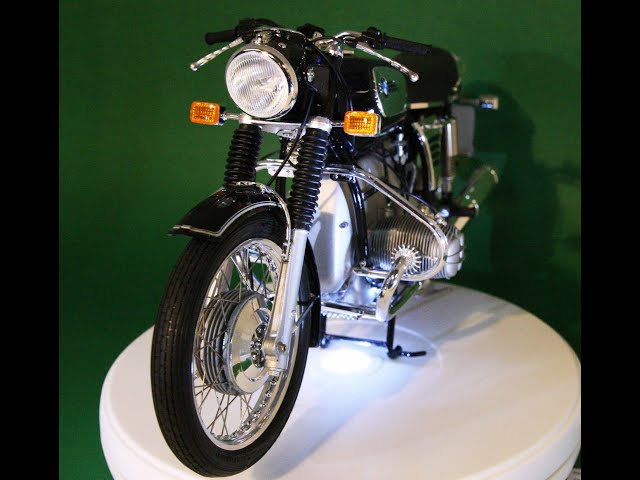 BMW R75 Tamiya 1/6 Scale - YouTube