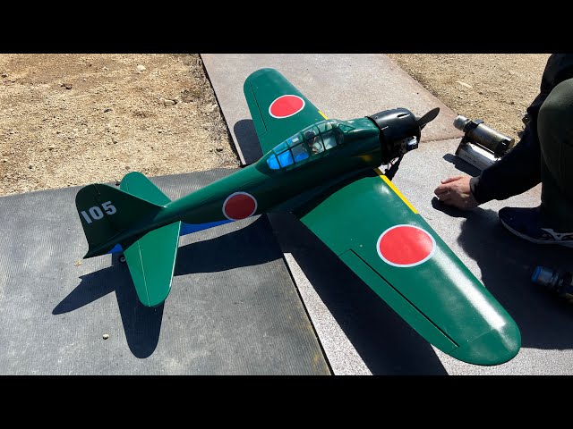 180 バルサキットから制作の零戦 4st・52 Tさん作 - YouTube