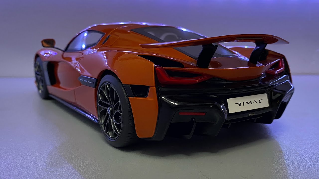 GT Spirit 1/18 - The Rimac Nevera! - YouTube
