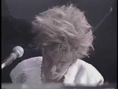 小室哲哉 - 1991 - YouTube