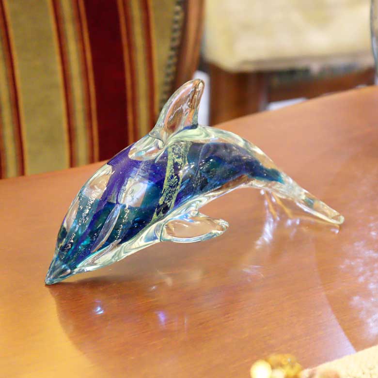 青いガラスのイルカのボトル 青いガラスのイルカのボトル Stylish