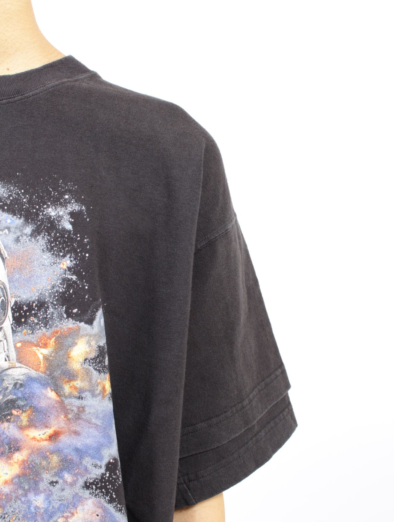 DAIRIKU - 【25AW】映画 オリジナルグラフィック ムービー Tシャツ