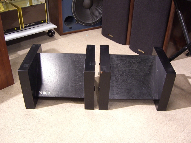 YAMAHA NS-100M⁄その他 スピーカースタンド 2台⁄1セット YAMAHA