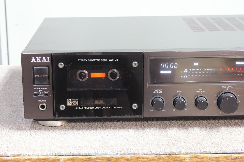 AKAI GX-73 動作品！ AKAI GX-73 美品ジャンク品 カセットデッキ◇現状