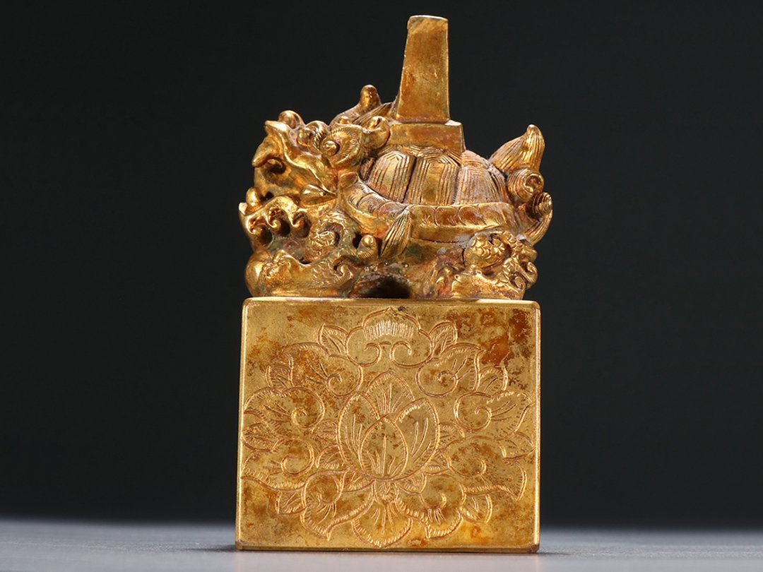 中国古美術・旧蔵鎏金獣煙香炉・純銅细密彫・純手作り・高浮彫・置物