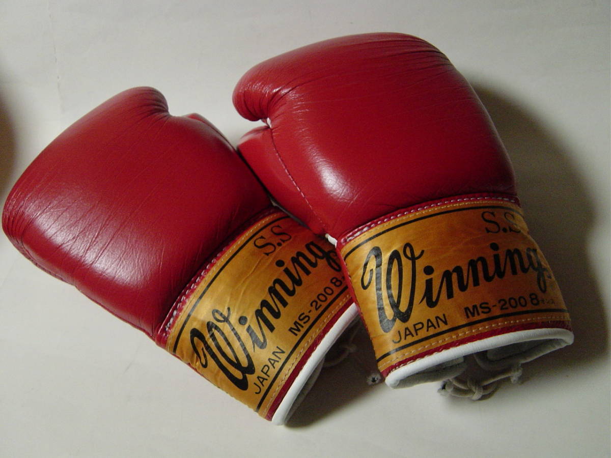 Winning ボクシンググローブ 8 oz 赤 Winning ボクシンググローブ 8oz