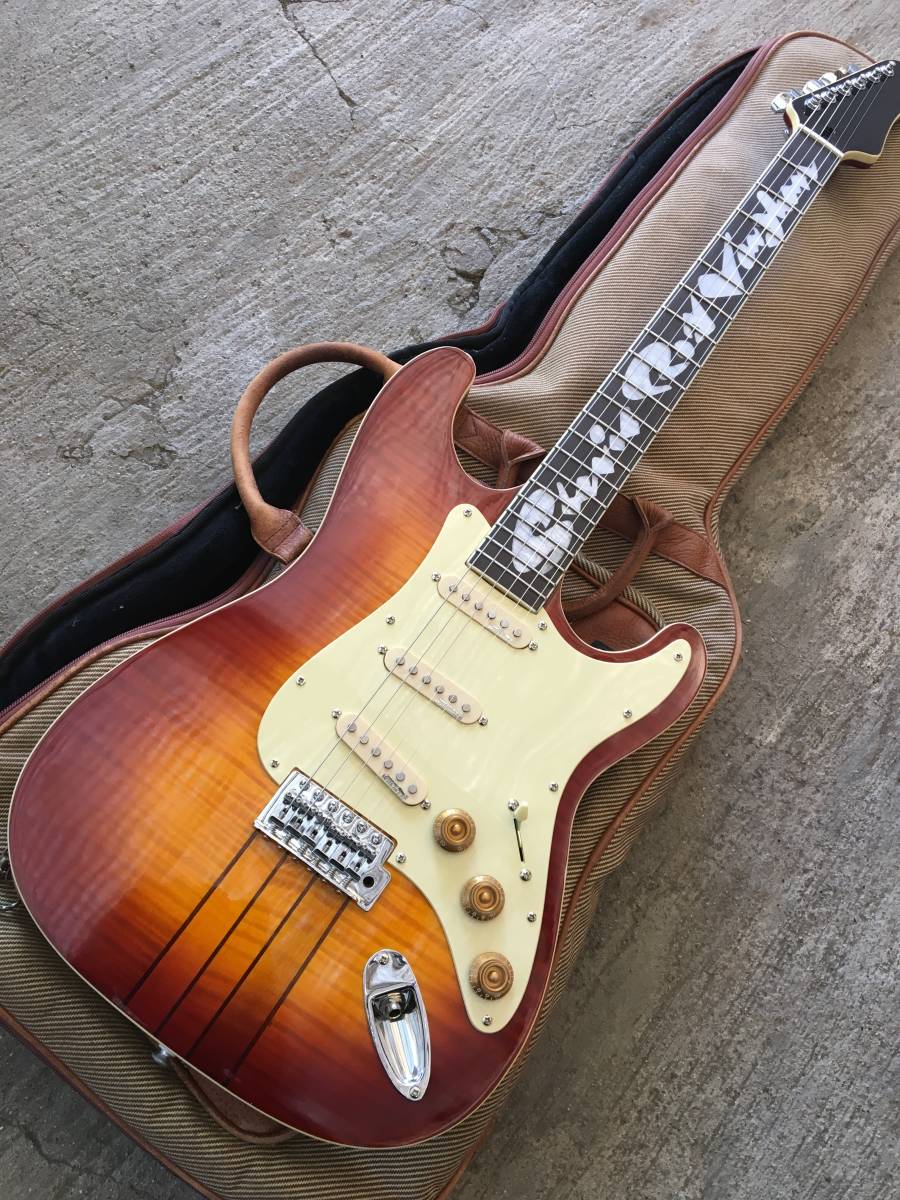 スティービーレイヴォーン ハミルトン Main 風コピーギター！ 希少