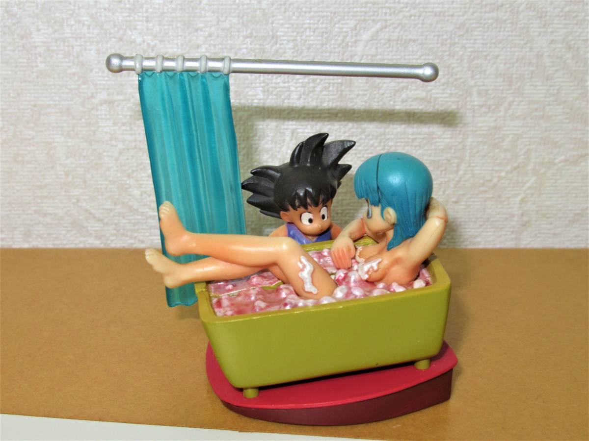 ドラゴンボール カプセルフィギュア ドラカプ 悟空と入浴中のブルマ