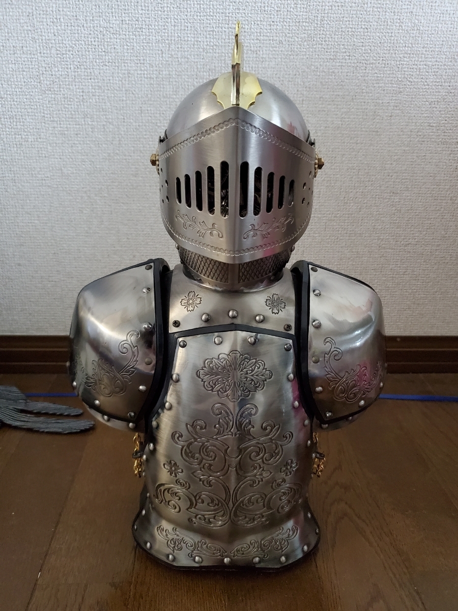 ニッカウィスキー King Arthur デキャンタセット 西洋甲冑 アンバー