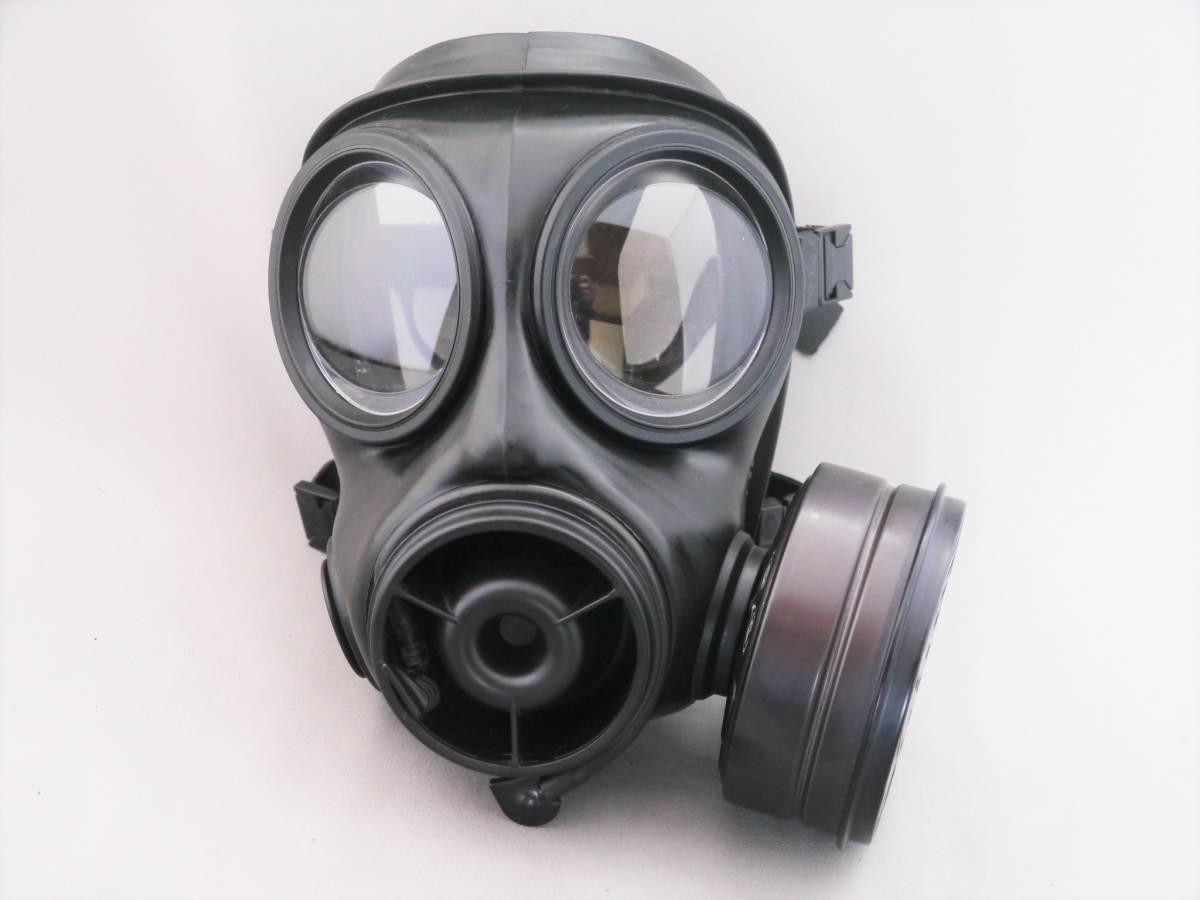 イギリス軍 S10ガスマスク 実物 黒 イギリス軍 S10ガスマスク 実物 黒