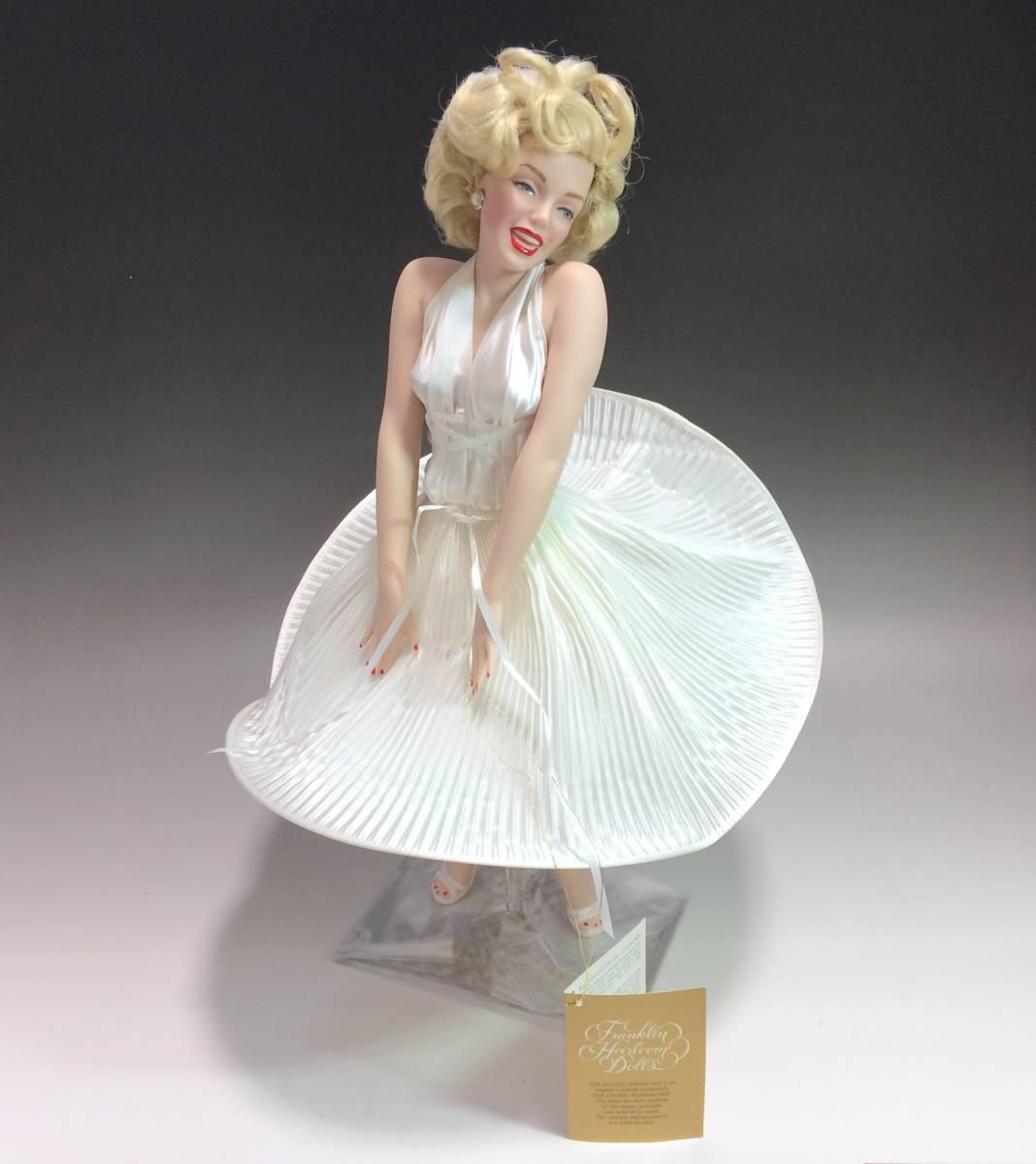 ☆ マリリン・モンロー ☆ フィギュア ☆ 高さ40cm ☆ おまけ付き