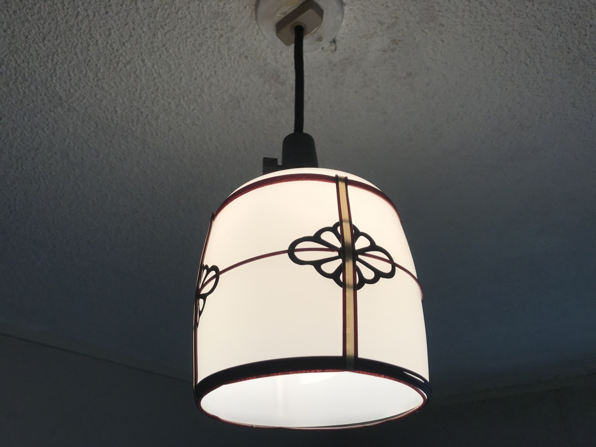 アンティーク 乳白色ガラスシェード ペンダントライト レトロ 大正