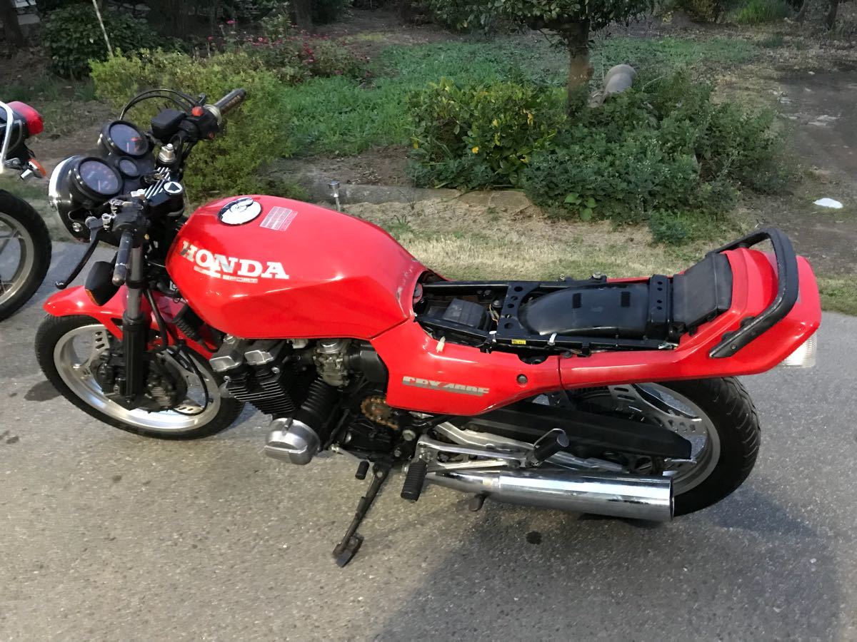 cbr400f 外装セット beet 赤ソリ 送料込み！ cbr400f 外装セットbeet