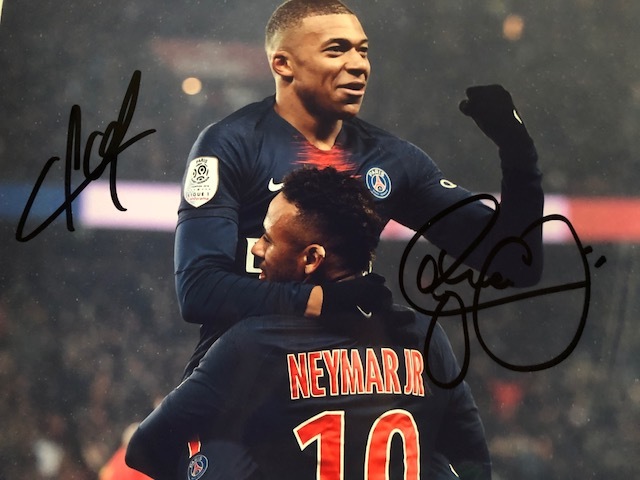 直筆サイン入り写真 キリアン・エムバペ パリ・サンジェルマンFC SA