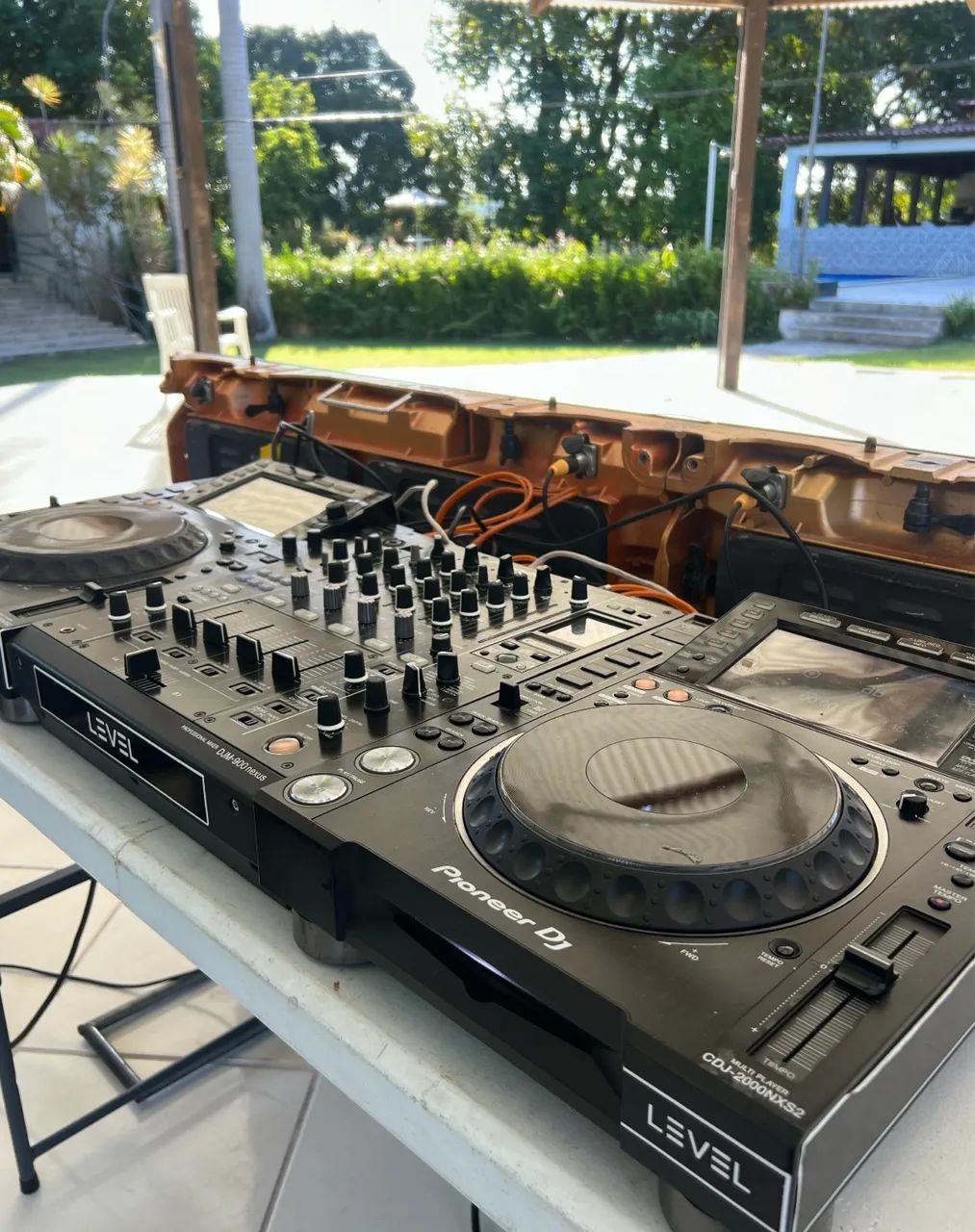 cdj 2000