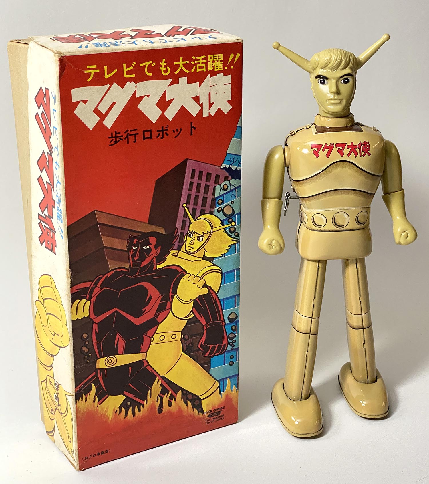 magma マグマ フィギュア ソフビ アート magma マグマ フィギュア