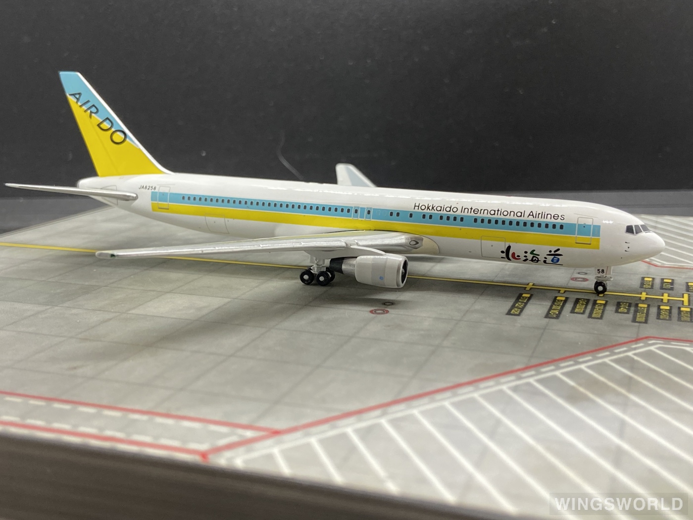 航空機・ヘリコプター AIR DO Boeing 767-300 1/400 Gemini GeminiJets