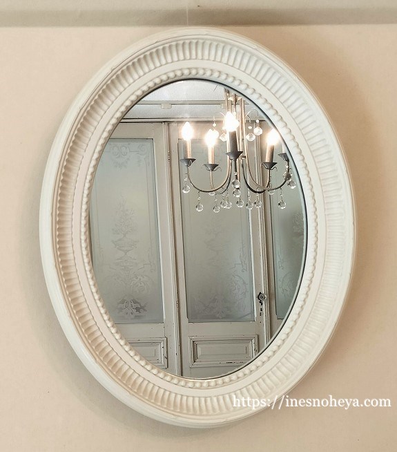 フレンチスタイルの大きくて素敵な鏡（オフホワイトのシャビーシックな