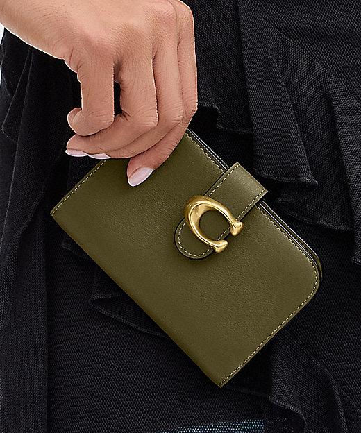 タビー ウォレット | COACH/コーチ | 三越伊勢丹オンラインストア