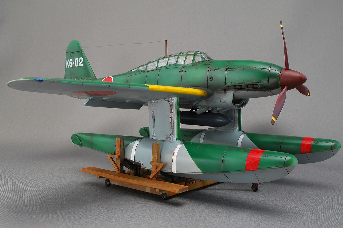 タミヤ1/48日本海軍攻撃機「晴嵐」完成品 タミヤ1/48日本海軍攻撃機