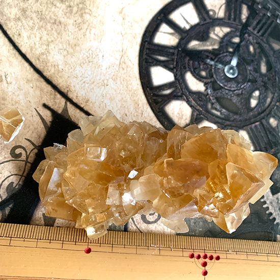 蛍光燐光方解石A～B – きらら舎