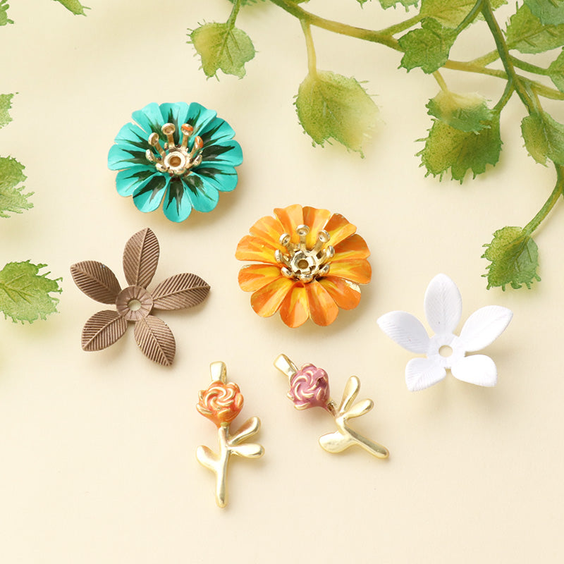 花モチーフ ブローチセット オレンジ花モチーフブローチ2個セット