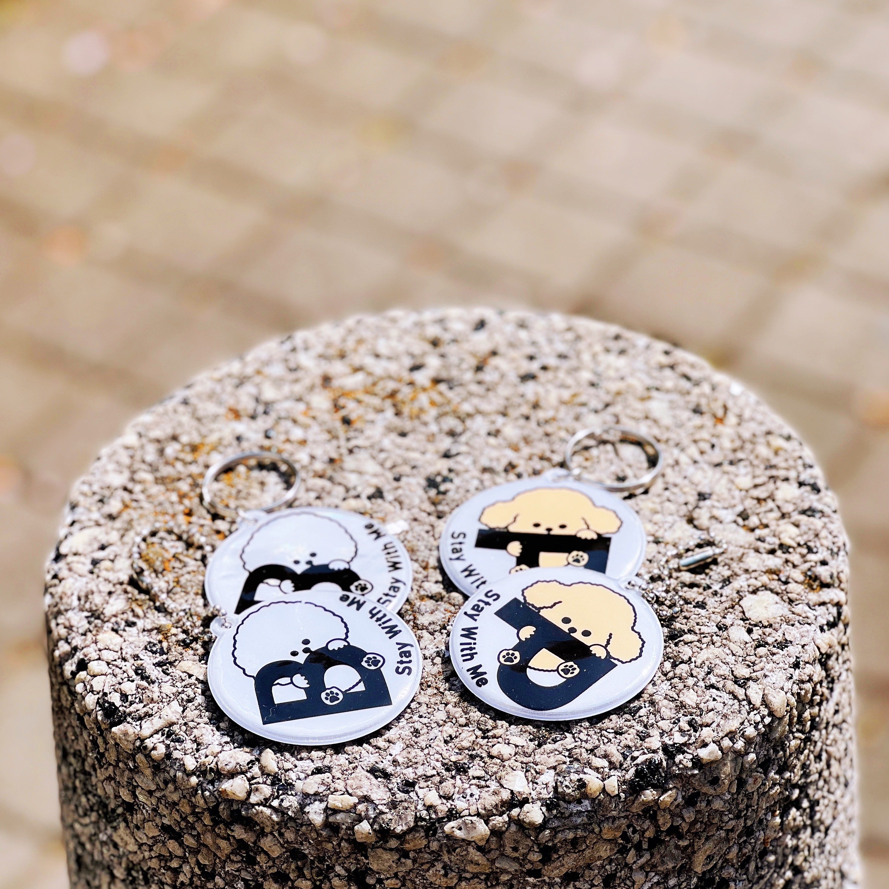 Keyring & Phone Grip / キーホルダー＆スマホグリップ – K.L.Mu