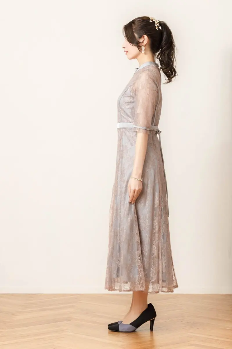 グレージュのラッセルレースパイピングドレス | Dorry doll | M | 結婚