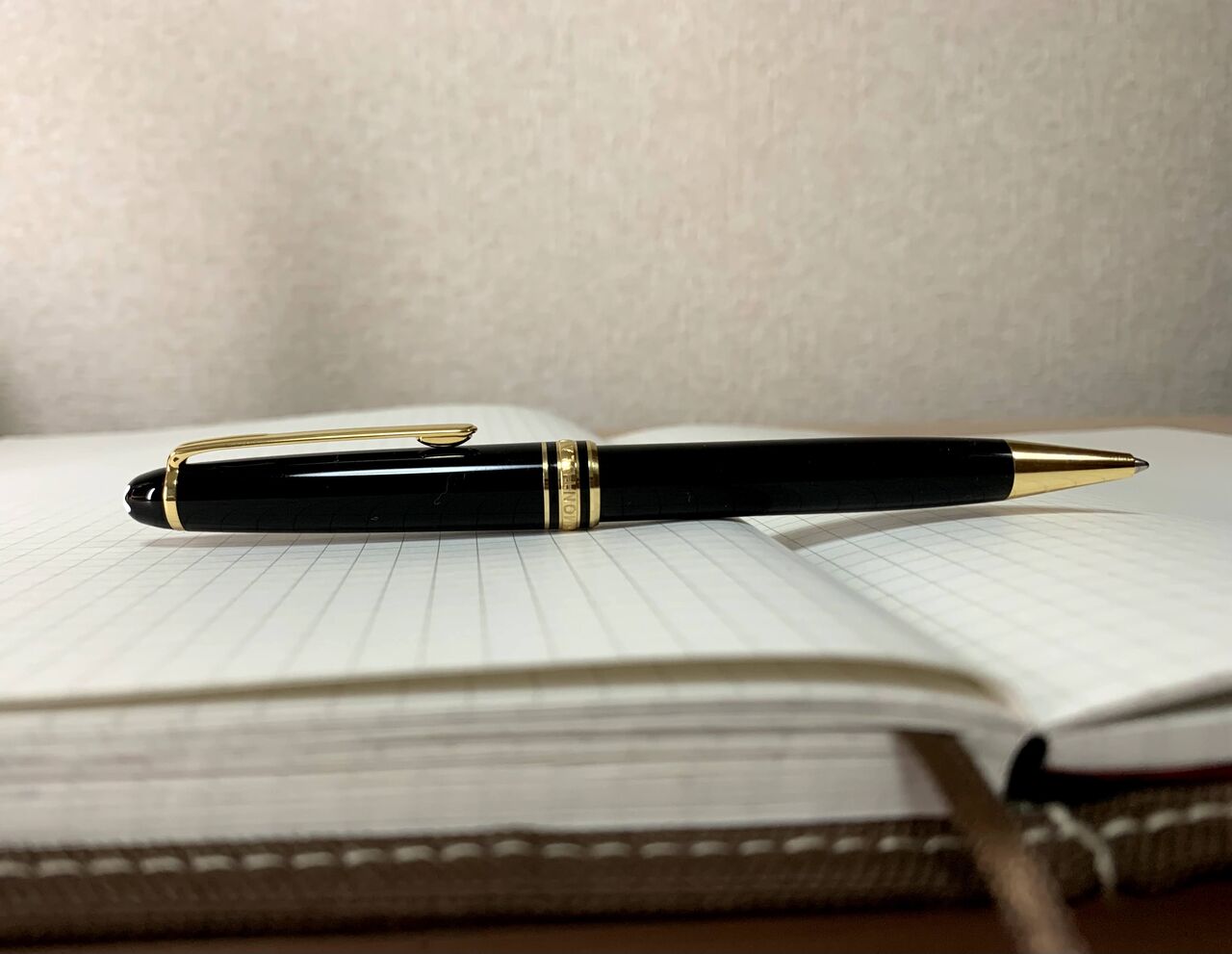 Montblanc マイスターシュテュック クラシック ボールペン (箱付)