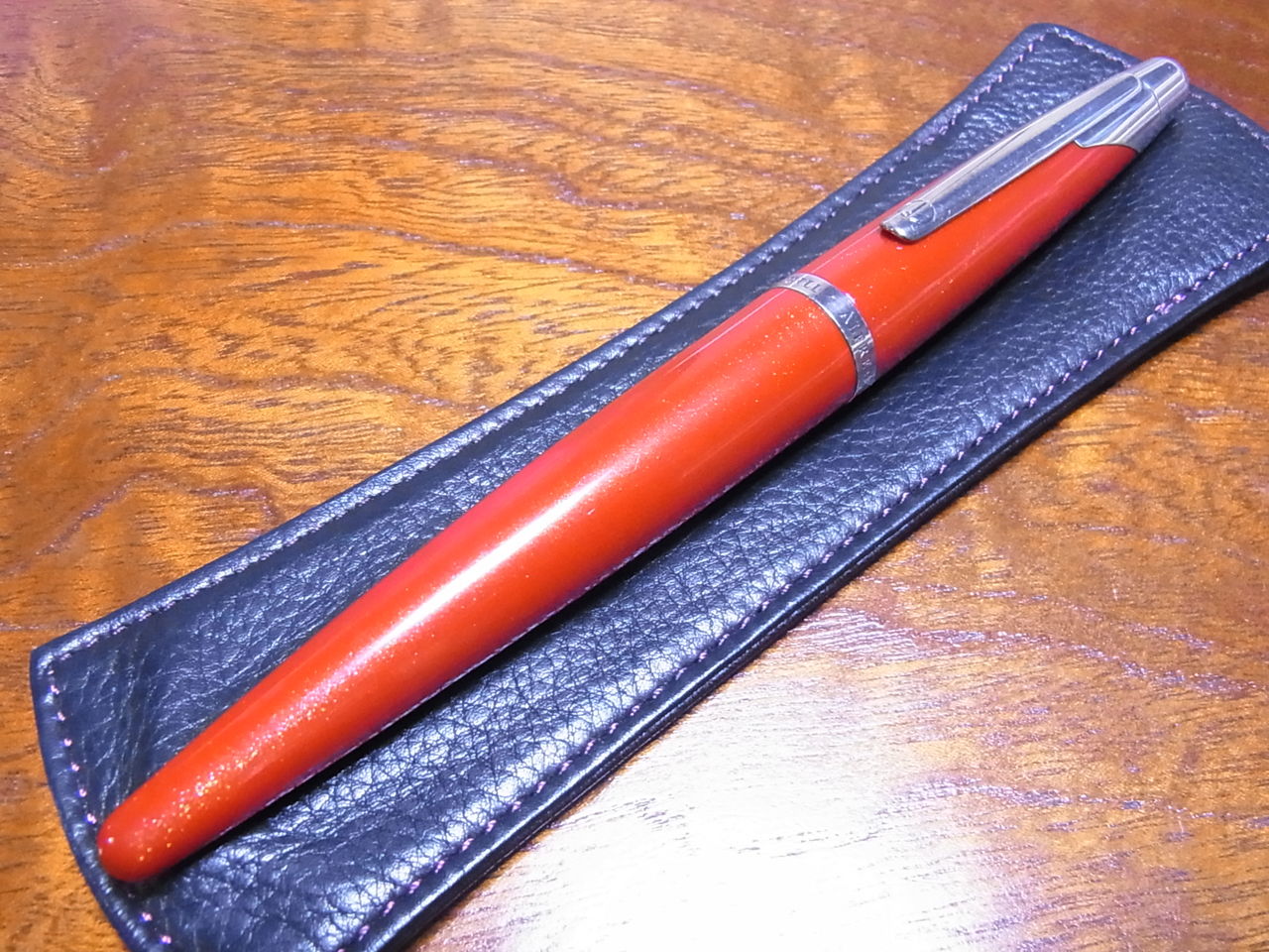 Dunhill A.D.2000 ( Red ) 18K-750 : ぺん☆ぱれーどっ！