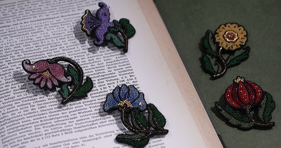 小林モー子 ブローチ maison des perles Moko Kobayashi / maison des