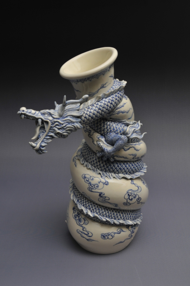 壺から龍が飛び出した。 Johnson Tsang – A Painful Pot | まとめの