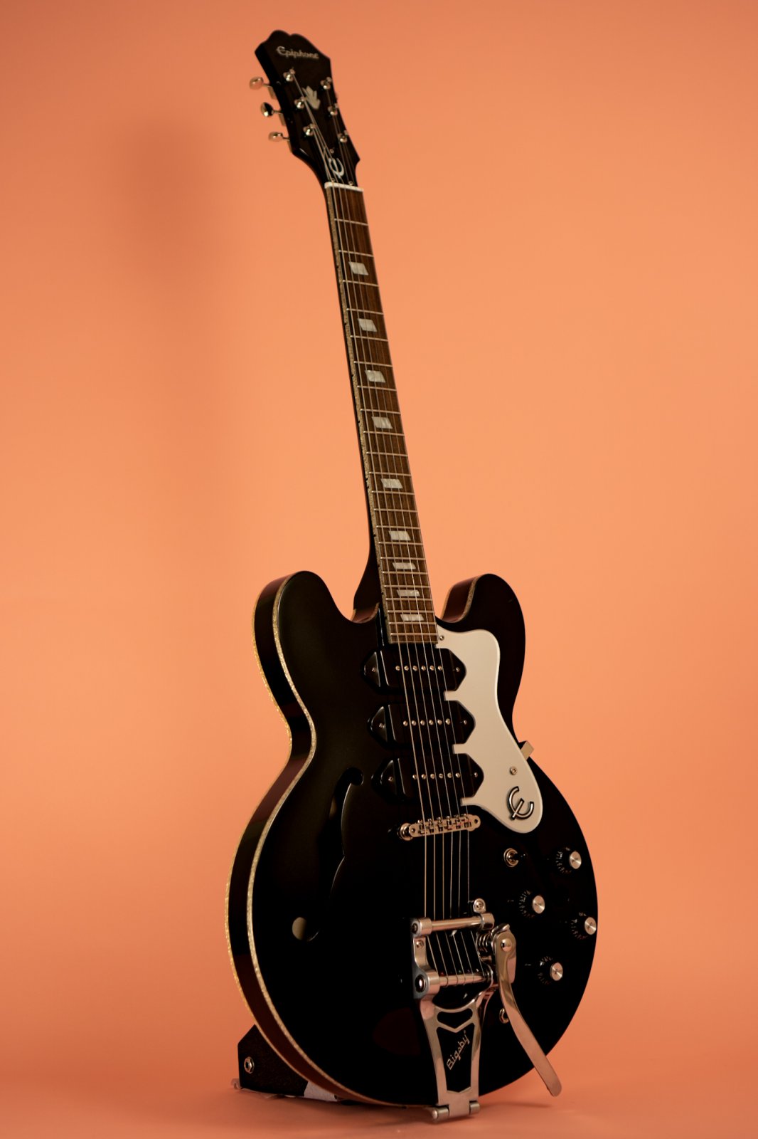 Epiphone Riviera P93 BP ブラックジャンク