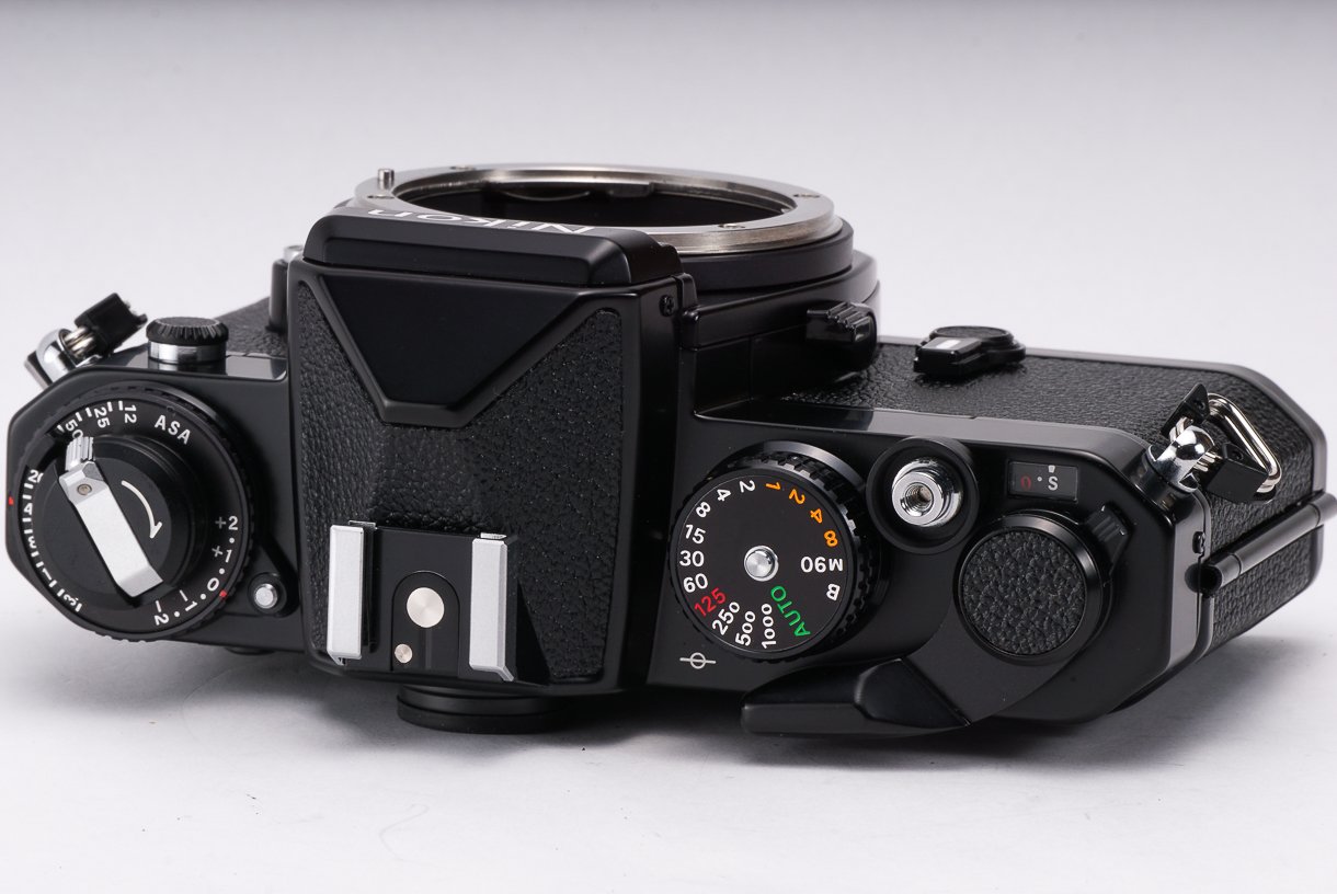 Nikon FE シリーズ一眼レフカメラ 売り切りたいのでお値下げ可 Nikon
