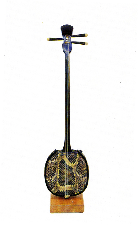 三線盛嶋開鐘 附胴 | 学芸員コラム | 沖縄県立博物館・美術館（おきみ