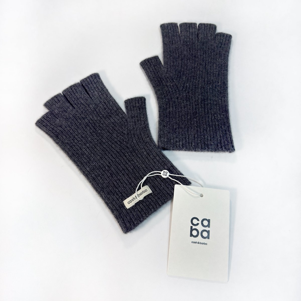新品キャッシュベイビー黒カシミヤ100％指なしグローブ手袋cash&barba