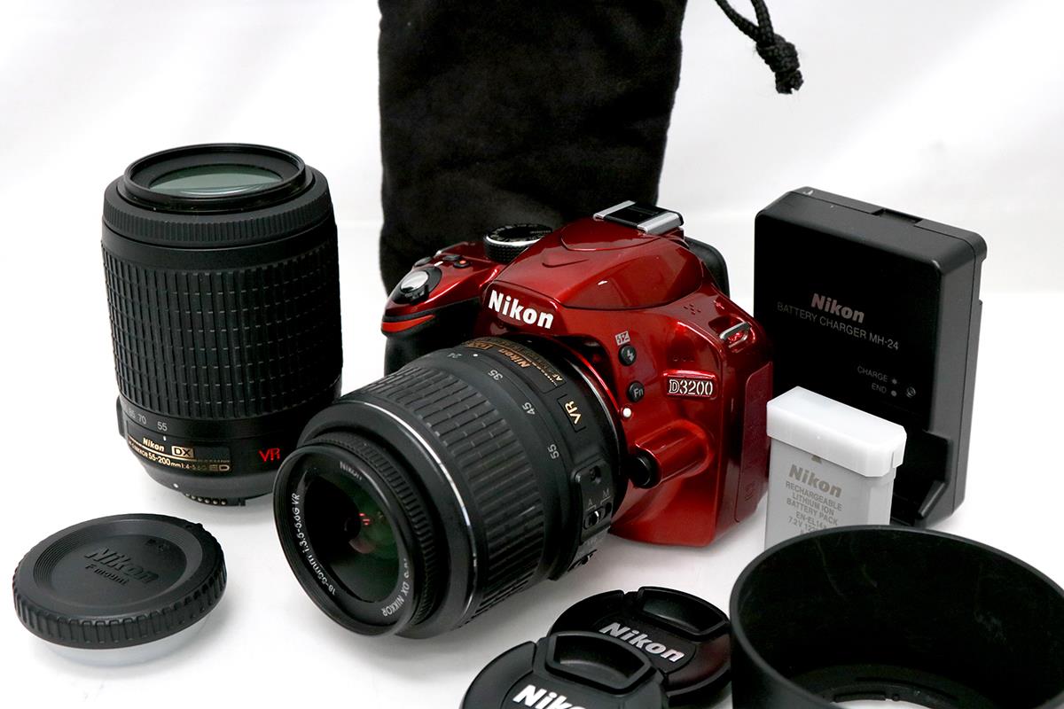 Nikon D3200 200mmダブルズームキット ブラック 一眼レフ Nikon D3200