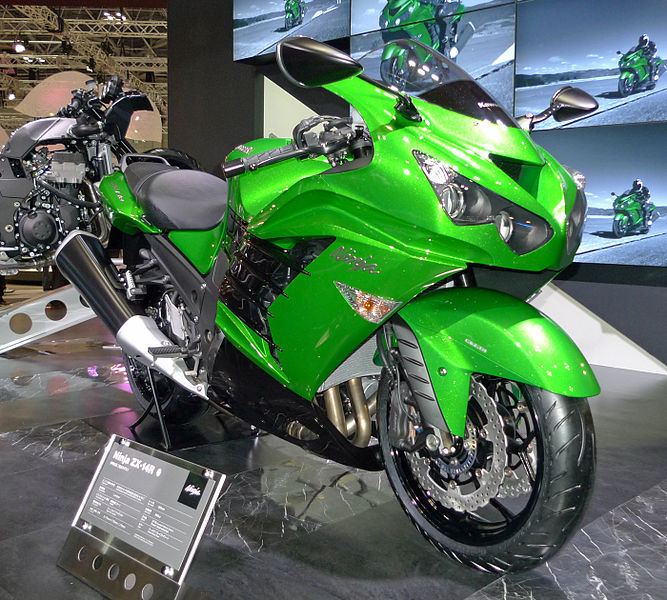 ZZR1400 / Ninja ZX-14とNinjaZX-14Rの中古バイク 相場が気になる！