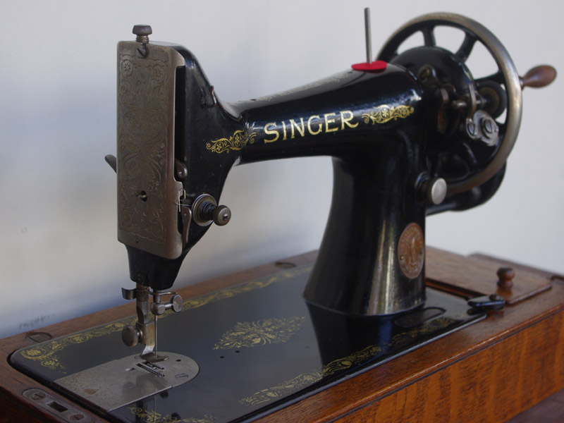 付属品多数｜縫えるアンティークミシン｜SINGER 99K 手回しミシン 付属