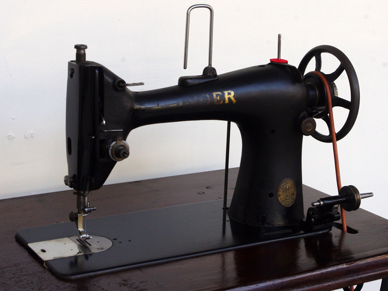 No.366 SINGER 103 シンガー製 職業用足踏みミシン：アンティーク