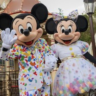海外ディズニー】90周年のミッキーたちに会いに行こう！聖地アナハイム